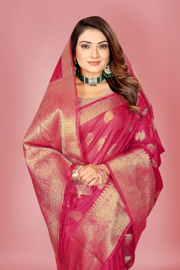 Maharani_Color_With_Floral_Zari_Organza_Kanjeevaram_Saree_With_Unstitched_Blouse_Piece